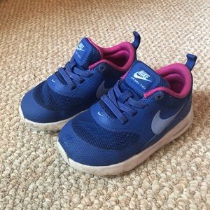 Girls Toddler sz 7 GUC purple Nikes